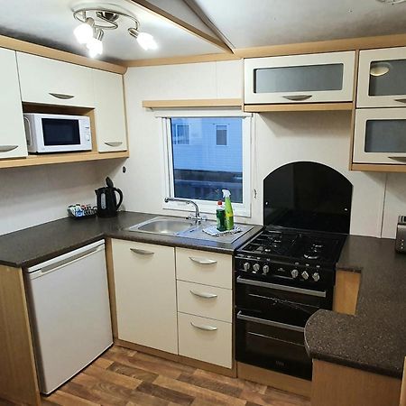 Carnaby Holiday Caravan, West Sands, Selsey Exteriör bild